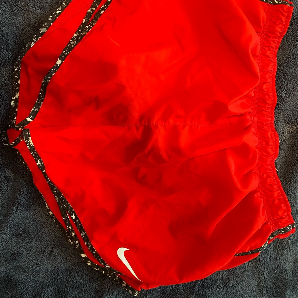 Women’s Red Nike dry tempo shorts